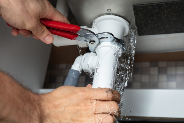9-Plumbing-Maintenance-Tips-for-Chicago-Property-Managers (1)